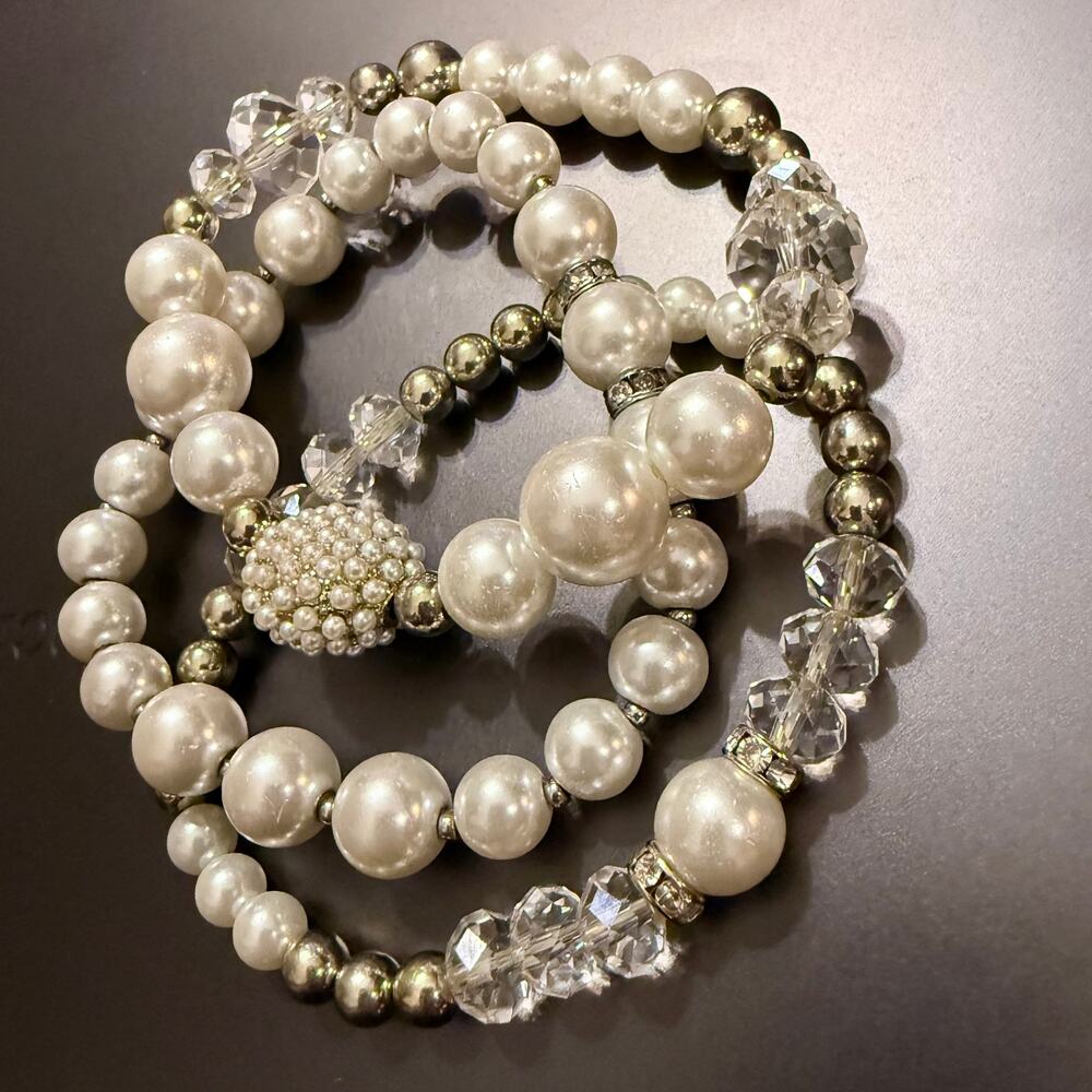 Trio Vintage Faux Pearl Rhinestone Beaded Stretch Bracelets